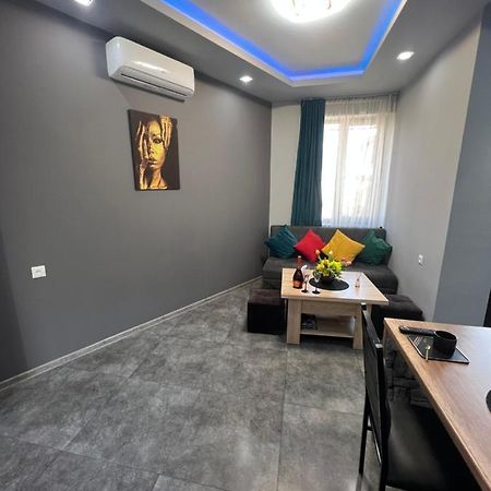 Comfortable Apartment Комфортные Апартаменты Self Check In Ereván Exterior foto