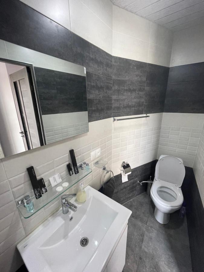 Comfortable Apartment Комфортные Апартаменты Self Check In Ereván Exterior foto