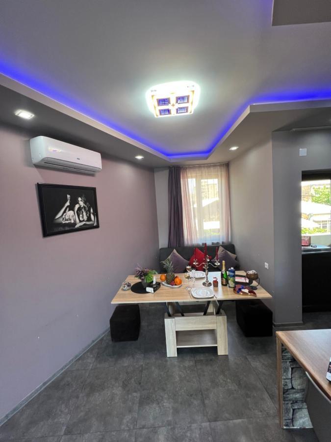 Comfortable Apartment Комфортные Апартаменты Self Check In Ereván Exterior foto