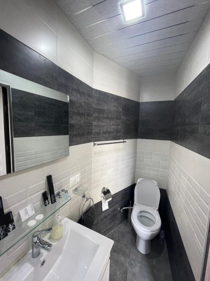 Comfortable Apartment Комфортные Апартаменты Self Check In Ereván Exterior foto